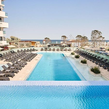 Sea La Vie Apt 240 In Infinity Beach Resort - Parking Mamaia Dış mekan fotoğraf